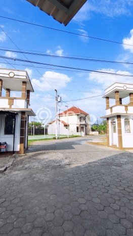 Tanah Dijual Lokasi Gamping, Sleman Luas 137m2 Legalitas Aman Tanah Dijual Lokasi Gamping, Sleman Luas 137m2 Legalitas Aman