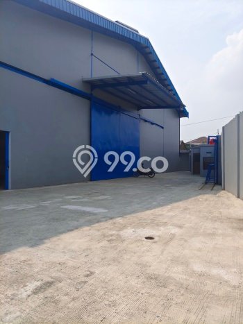 LOKASI STRATEGIS! Gudang Kawasan Kamal, Luas 480m², Pengunjung Terjamin LOKASI STRATEGIS! Gudang Kawasan Kamal, Luas 480m², Pengunjung Terjamin