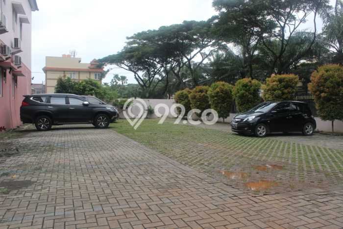 Rumah Kost untuk Dijual di Karawaci dengan 35 KT, 35 KM, Luas 1500m2 Rumah Kost untuk Dijual di Karawaci dengan 35 KT, 35 KM, Luas 1500m2