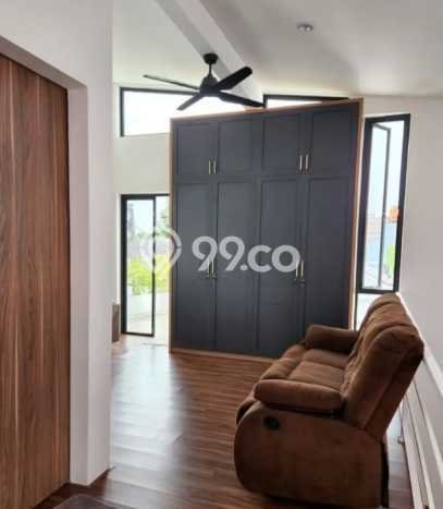 Hot Offer Hunian Mewah Ideal dan Luas di BSD, Tangerang Selatan Hot Offer Hunian Mewah Ideal dan Luas di BSD, Tangerang Selatan