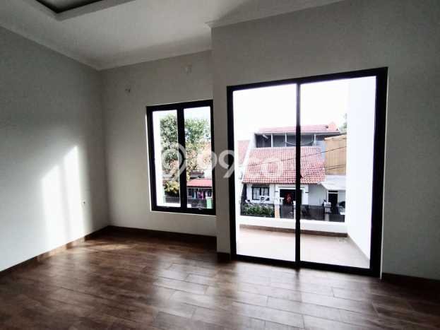 Rumah Luas Asri 3 KT Siap Pakai di Jati Asih Bekasi Rumah Luas Asri 3 KT Siap Pakai di Jati Asih Bekasi