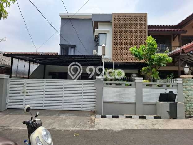Jual Rumah Mewah Megah Dengan View Cantik di Galaxy, Bekasi Jual Rumah Mewah Megah Dengan View Cantik di Galaxy, Bekasi