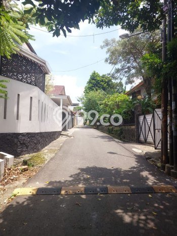 Dijual Rumah Mewah Elegan Dengan View Eksklusif di Bintaro, Jakarta Selatan Dijual Rumah Mewah Elegan Dengan View Eksklusif di Bintaro, Jakarta Selatan