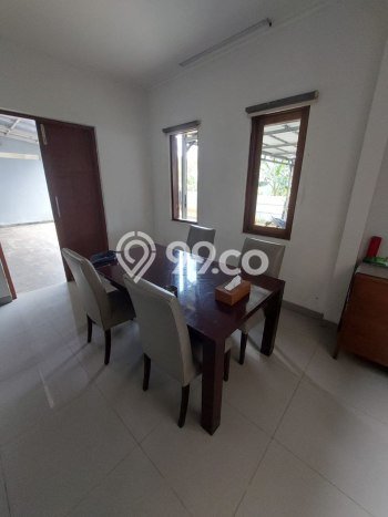 Dijual Rumah Mewah Elegan Dengan View Eksklusif di Bintaro, Jakarta Selatan Dijual Rumah Mewah Elegan Dengan View Eksklusif di Bintaro, Jakarta Selatan