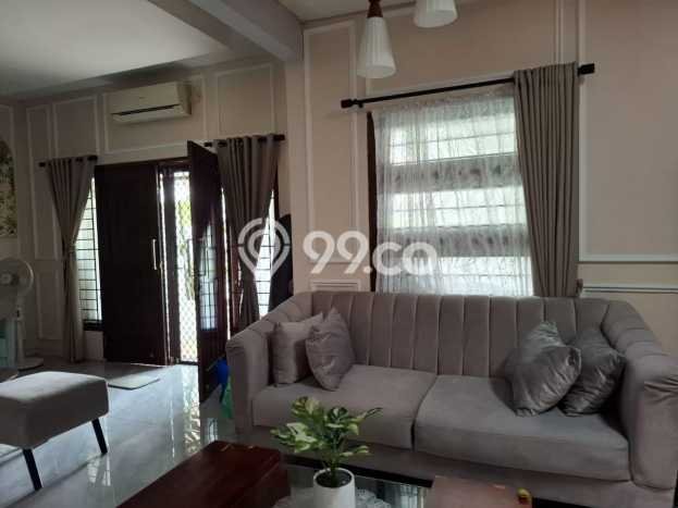 Jual Rumah Mewah Megah Dengan View Cantik di Galaxy, Bekasi Jual Rumah Mewah Megah Dengan View Cantik di Galaxy, Bekasi