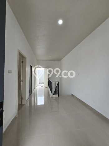 Rumah Strategis Modern Lb 96m2 di Ciracas, Jakarta Timur Rumah Strategis Modern Lb 96m2 di Ciracas, Jakarta Timur