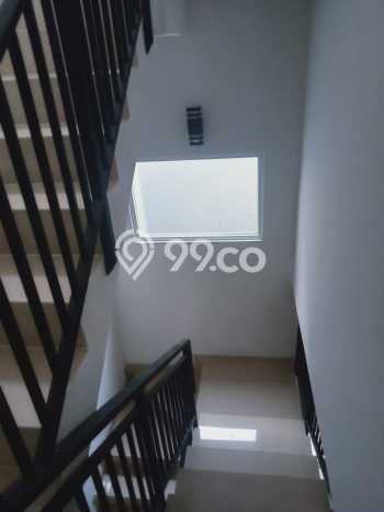 Rumah Modern Minimalis 3 Kamar Bisa Langsung Pindah di Jagakarsa Rumah Modern Minimalis 3 Kamar Bisa Langsung Pindah di Jagakarsa