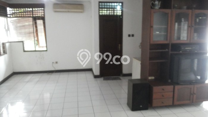 Hunian Elit LB 375m2 Siap Huni Desain Elegan di Jati Padang, Jakarta Selatan Hunian Elit LB 375m2 Siap Huni Desain Elegan di Jati Padang, Jakarta Selatan