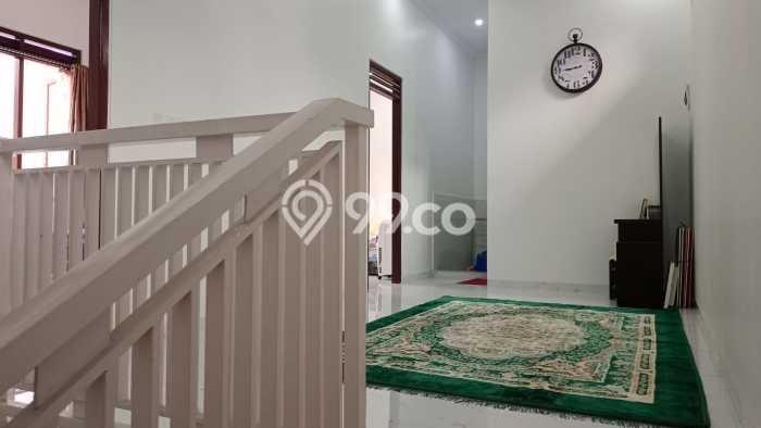 Hunian Elit LB 234m2 Siap Pakai Desain Elegan di Cipedak, Jakarta Selatan Hunian Elit LB 234m2 Siap Pakai Desain Elegan di Cipedak, Jakarta Selatan