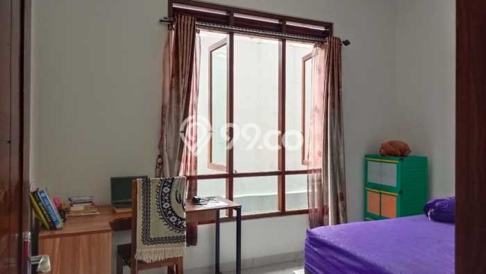 Hunian Elit LB 234m2 Siap Pakai Desain Elegan di Cipedak, Jakarta Selatan Hunian Elit LB 234m2 Siap Pakai Desain Elegan di Cipedak, Jakarta Selatan