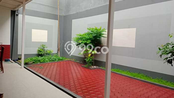 Hunian Elit LB 234m2 Siap Pakai Desain Elegan di Cipedak, Jakarta Selatan Hunian Elit LB 234m2 Siap Pakai Desain Elegan di Cipedak, Jakarta Selatan