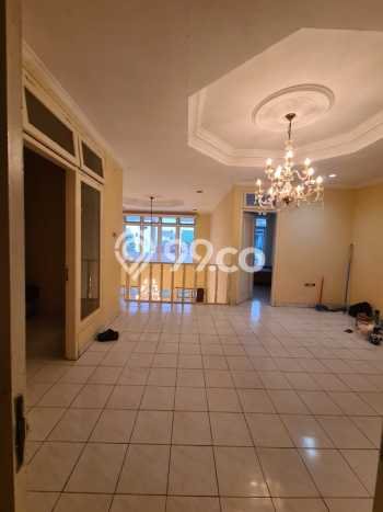 Dijual Rumah 4 Kamar Lokasi Strategis Bagus dan Strategis di Cakung Dijual Rumah 4 Kamar Lokasi Strategis Bagus dan Strategis di Cakung