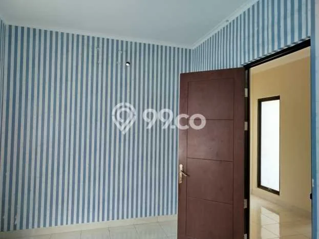 Disewakan! Rumah 4 Kamar Tidur &
2 Kamar Mandi di Bekasi, Bekasi Disewakan! Rumah 4 Kamar Tidur &
2 Kamar Mandi di Bekasi, Bekasi