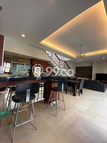For Sale! Premium House LT 275m2 Desain Modern di Singgasana For Sale! Premium House LT 275m2 Desain Modern di Singgasana