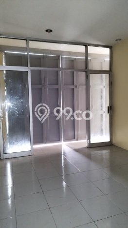 Ruko Bagus Dijual LB 130m2 Lokasi Strategis Bandung Area Cocok untuk Berbisnis Ruko Bagus Dijual LB 130m2 Lokasi Strategis Bandung Area Cocok untuk Berbisnis
