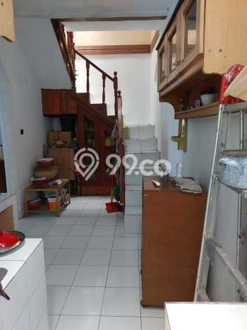 Jual Rumah Strategis Bagus Punya 3 KT di Bojongloa Kidul Bandung - Jual Rumah Strategis Bagus Punya 3 KT di Bojongloa Kidul Bandung -