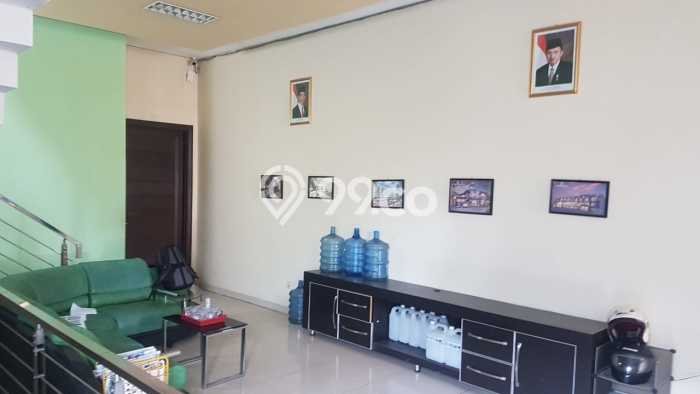Area Ramai! Ruko Dijual di Regol untuk Bisnis Luas Bangunan 1500m2 Area Ramai! Ruko Dijual di Regol untuk Bisnis Luas Bangunan 1500m2