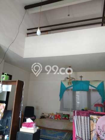 For Sale Rumah 5 Kamar Lokasi Strategis Nyaman dan Strategis di Margahayu For Sale Rumah 5 Kamar Lokasi Strategis Nyaman dan Strategis di Margahayu