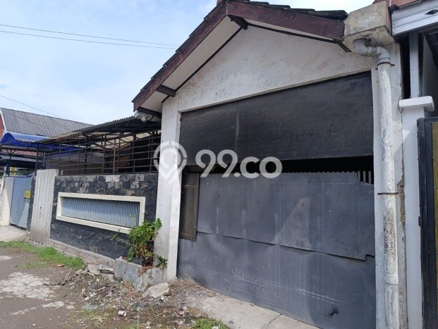 Disewakan Rumah Konsep Modern di Bojongloa Kidul Bandung dengan 5 KT Disewakan Rumah Konsep Modern di Bojongloa Kidul Bandung dengan 5 KT