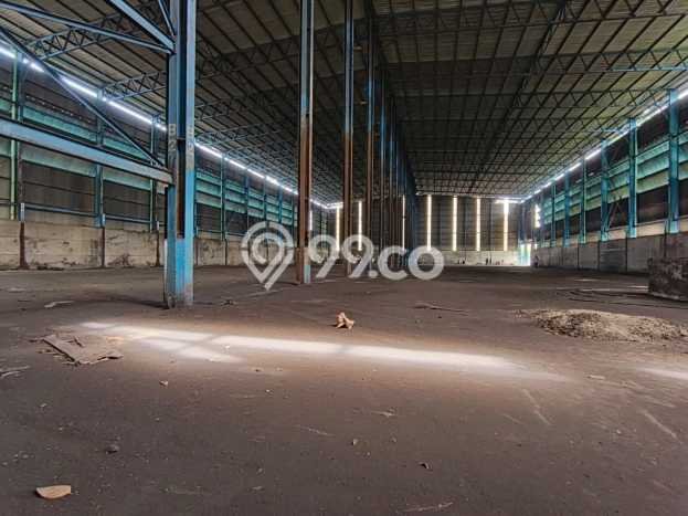 Gudang disewakan lokasi strategis Dayeuhkolot Bandung 4230m2 Gudang disewakan lokasi strategis Dayeuhkolot Bandung 4230m2