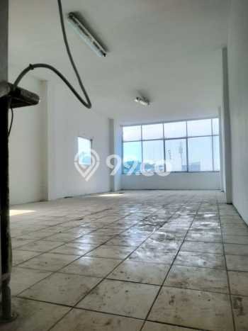 For Rent Ruko Premium di Cicendo, Luas 175m2m², Area Strategis For Rent Ruko Premium di Cicendo, Luas 175m2m², Area Strategis