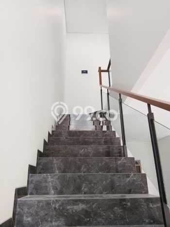 Dijual Rumah Premium dengan Fasilitas Sekitar Lengkap di Bojongloa Kidul, Bandung Dijual Rumah Premium dengan Fasilitas Sekitar Lengkap di Bojongloa Kidul, Bandung