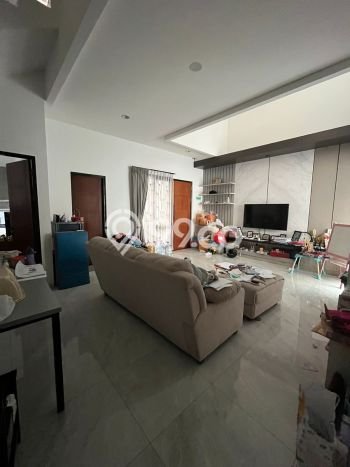 Hunian Cantik Modern Lb 130m2 di Cimahi Selatan, Cimahi Hunian Cantik Modern Lb 130m2 di Cimahi Selatan, Cimahi