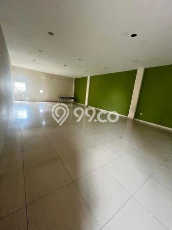 Ruko untuk disewa di Batununggal punya LT 300m2 & LB 600m2 harga sewa kompetitif Ruko untuk disewa di Batununggal punya LT 300m2 & LB 600m2 harga sewa kompetitif