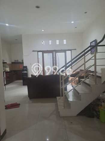 HUNIAN PILIHAN! Rumah area Margaasih, Luas 96m2m² LB 129m2m² HUNIAN PILIHAN! Rumah area Margaasih, Luas 96m2m² LB 129m2m²