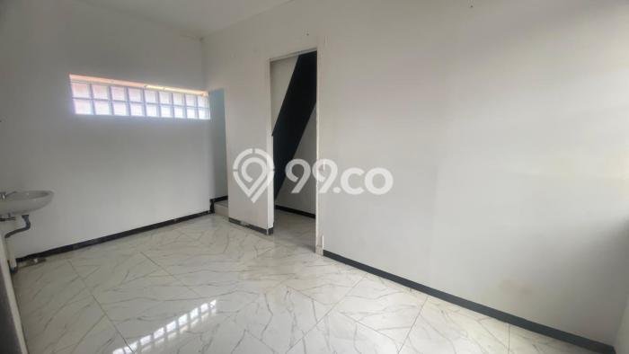 Rumah di Babakan Ciparay, 3 KM, Area Asri, Luas 115m2m² Bangunan 110m2m² Rumah di Babakan Ciparay, 3 KM, Area Asri, Luas 115m2m² Bangunan 110m2m²