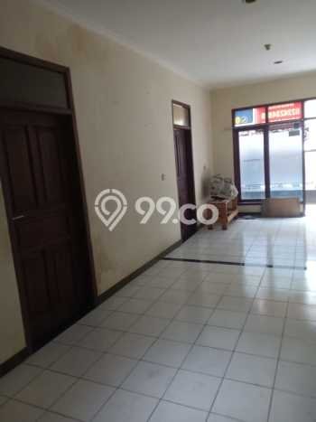 SPECIAL LISTING! Rumah di Bojongloa Kaler, 1 KM, Dekat Pusat Kota, LT 80m2m² LB 75m2m² SPECIAL LISTING! Rumah di Bojongloa Kaler, 1 KM, Dekat Pusat Kota, LT 80m2m² LB 75m2m²
