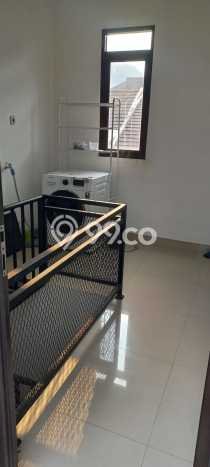 For Sale Rumah 4 Kamar Lokasi Ideal Bagus dan Strategis di Cimahi Selatan For Sale Rumah 4 Kamar Lokasi Ideal Bagus dan Strategis di Cimahi Selatan