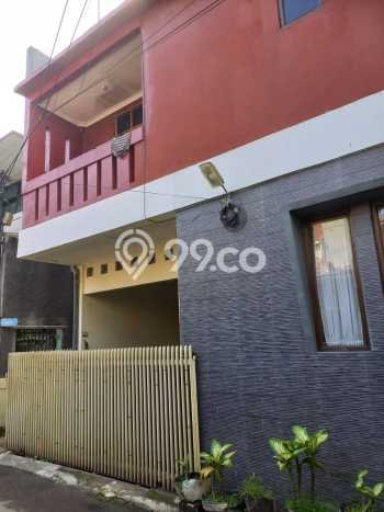 For Sale Rumah 4 Kamar Lokasi Strategis Nyaman dan Strategis di Astanaanyar For Sale Rumah 4 Kamar Lokasi Strategis Nyaman dan Strategis di Astanaanyar