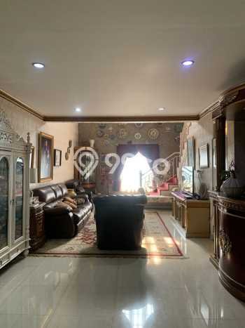 For Sale! Luxury House LT 668m2 Desain Elegan di Bangka For Sale! Luxury House LT 668m2 Desain Elegan di Bangka