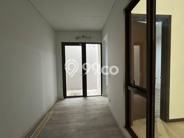 Rumah sewa siap pakai 5 KT di BSD City, Tangerang Rumah sewa siap pakai 5 KT di BSD City, Tangerang