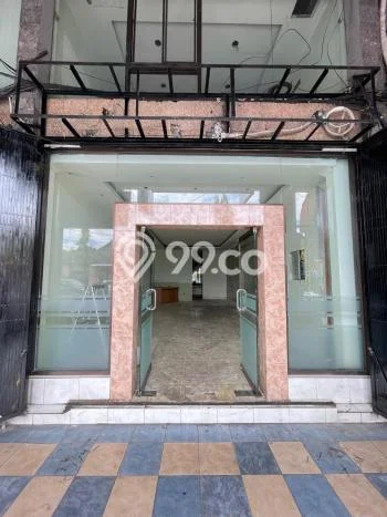 KAWASAN KOMERSIAL! Ruko For Rent Kawasan Denpasar Barat, Luas 108m2m², Jalan Utama KAWASAN KOMERSIAL! Ruko For Rent Kawasan Denpasar Barat, Luas 108m2m², Jalan Utama