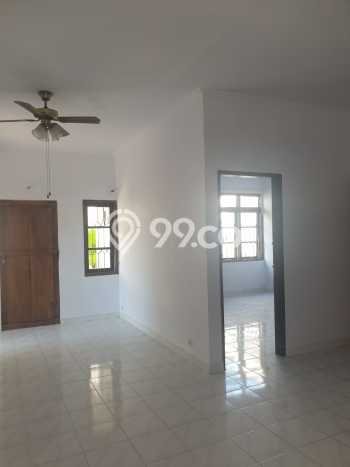 Rumah kawasan , Dekat Pusat Kota, 3 KT, LT 224m2m² LB 170m2m² Rumah kawasan , Dekat Pusat Kota, 3 KT, LT 224m2m² LB 170m2m²