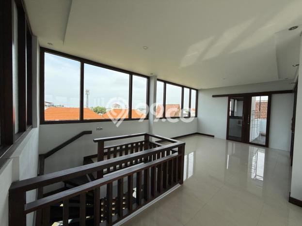 Jarang Ada! Rumah Kontrakan 4 Kamar Bagus Siap Huni Canggu Jarang Ada! Rumah Kontrakan 4 Kamar Bagus Siap Huni Canggu