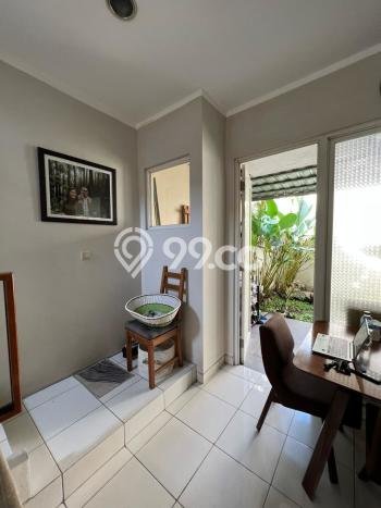 Rumah Kontrakan Bekasi LT 126m2 LB 150m2 Kawasan Summarecon Bekasi Rumah Kontrakan Bekasi LT 126m2 LB 150m2 Kawasan Summarecon Bekasi