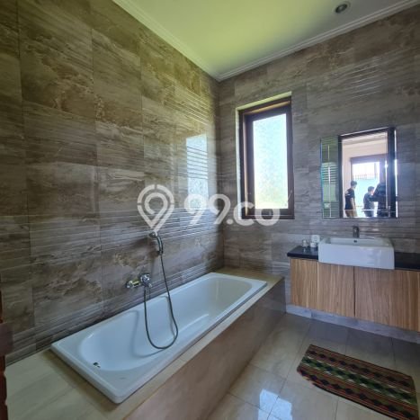 Vila Strategis di , Area 220m2m², Dekat Badung, Badung Vila Strategis di , Area 220m2m², Dekat Badung, Badung