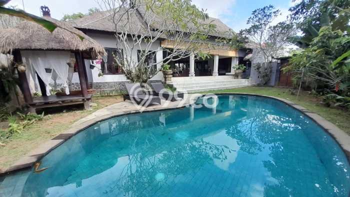 For Rent Vila Kawasan , Luas 0m2m², Area Strategis For Rent Vila Kawasan , Luas 0m2m², Area Strategis