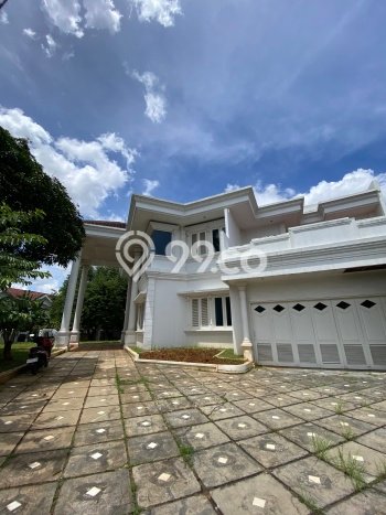 Ready to Use! Premium House LT 1114m2 Desain Modern di Cinere Ready to Use! Premium House LT 1114m2 Desain Modern di Cinere