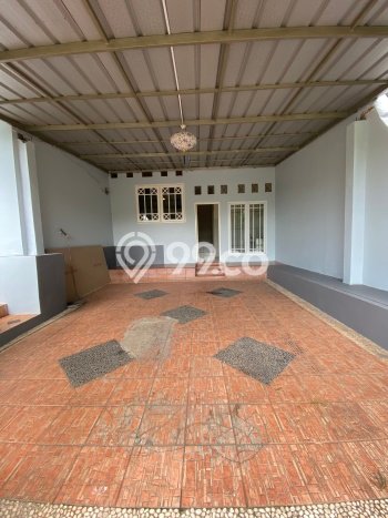 Hunian Mewah Siap Huni LT 182m2 di Cinere, Depok Hunian Mewah Siap Huni LT 182m2 di Cinere, Depok
