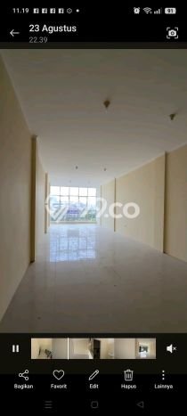Ruko Bagus Dijual LB 210m2 Lokasi Strategis Jakarta Barat Area Cocok untuk Berbisnis Ruko Bagus Dijual LB 210m2 Lokasi Strategis Jakarta Barat Area Cocok untuk Berbisnis