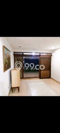 Jual Rumah Luas Megah Dengan View Eksklusif di Grogol, Jakarta Barat Jual Rumah Luas Megah Dengan View Eksklusif di Grogol, Jakarta Barat