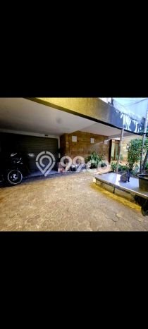 Jual Rumah Luas Megah Dengan View Eksklusif di Grogol, Jakarta Barat Jual Rumah Luas Megah Dengan View Eksklusif di Grogol, Jakarta Barat