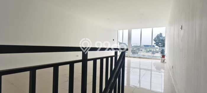 FOR RENT! Ruko di Bantar Gebang Cocok untuk Bisnis 132m2 FOR RENT! Ruko di Bantar Gebang Cocok untuk Bisnis 132m2