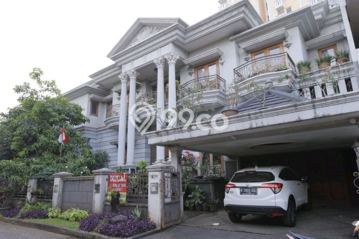 Rumah Mewah LB 399m2 Siap Pakai Desain Elegan di Pekayon, Bekasi Rumah Mewah LB 399m2 Siap Pakai Desain Elegan di Pekayon, Bekasi