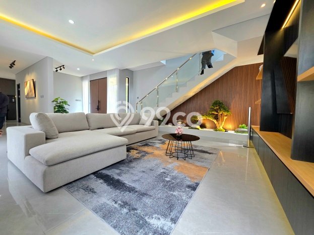 Rumah Elit Modern Siap Huni di BSD Kencana Loka Tangerang Rumah Elit Modern Siap Huni di BSD Kencana Loka Tangerang