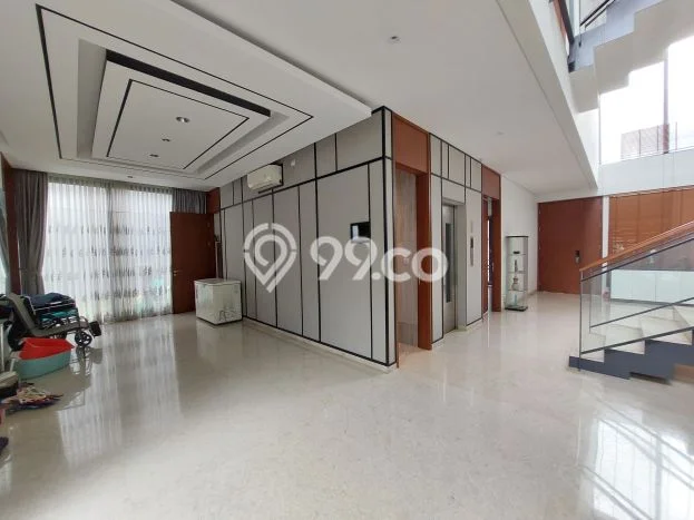 Ready to Use! Luxury House LT 495m2 Desain Elegan di Lengkong Kulon Ready to Use! Luxury House LT 495m2 Desain Elegan di Lengkong Kulon